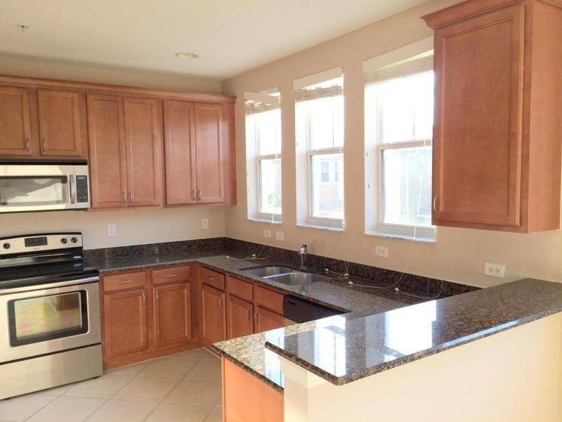 500 Pacific Grove Drive, Unit 6, West Palm Beach, FL 33401 Photo