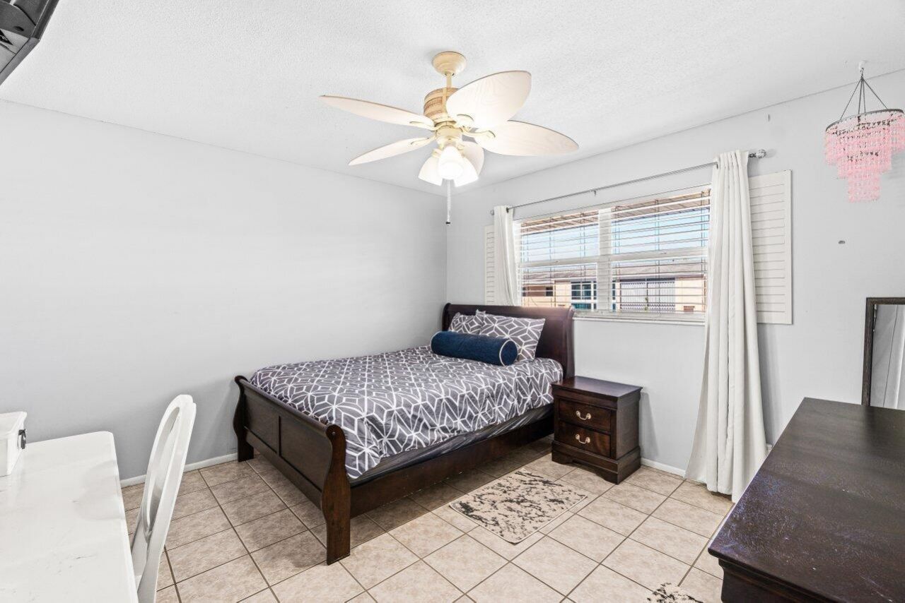 2121 NE 1st Court, Unit 202, Boynton Beach, FL 33435 Photo