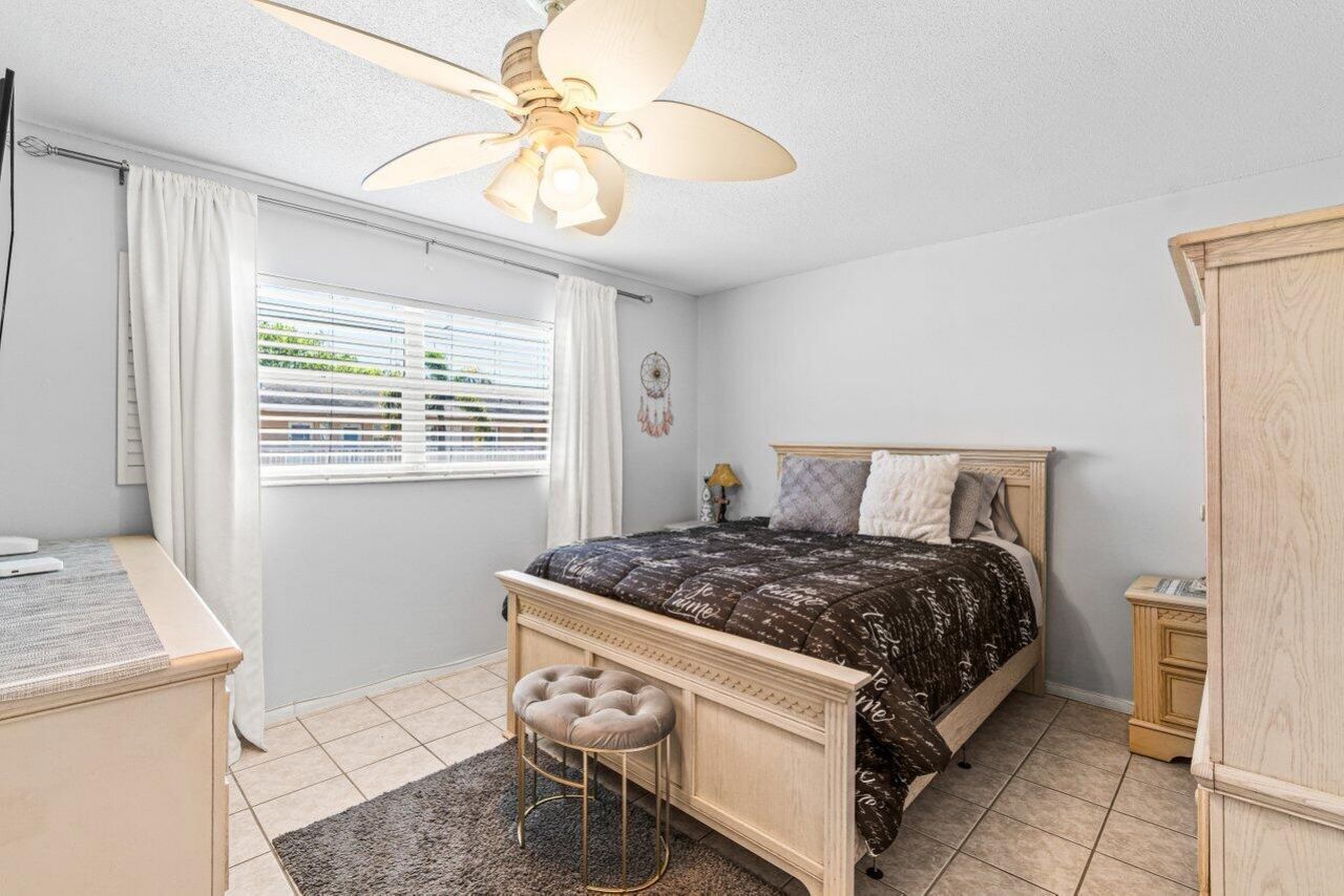 2121 NE 1st Court, Unit 202, Boynton Beach, FL 33435 Photo