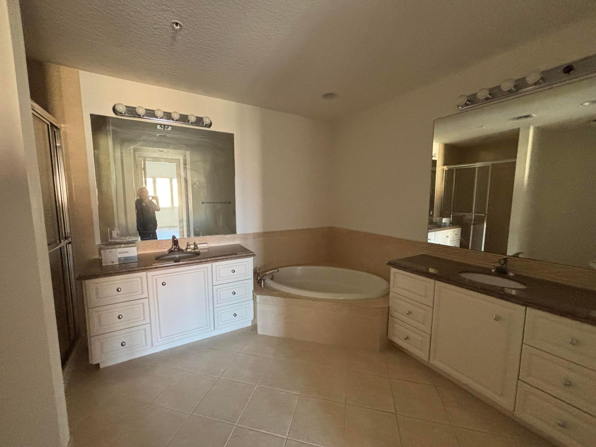 18 Harbour Isle Drive W, Unit 303, Fort Pierce, FL 34949 Photo