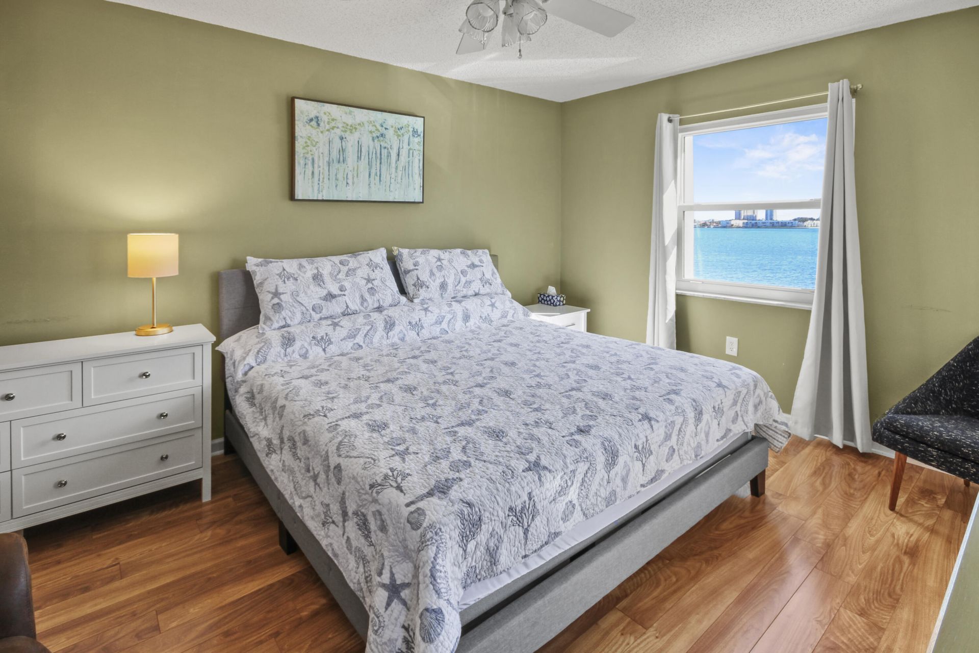 2936 Lake Shore Drive, Unit 310, Riviera Beach, FL 33404 Photo