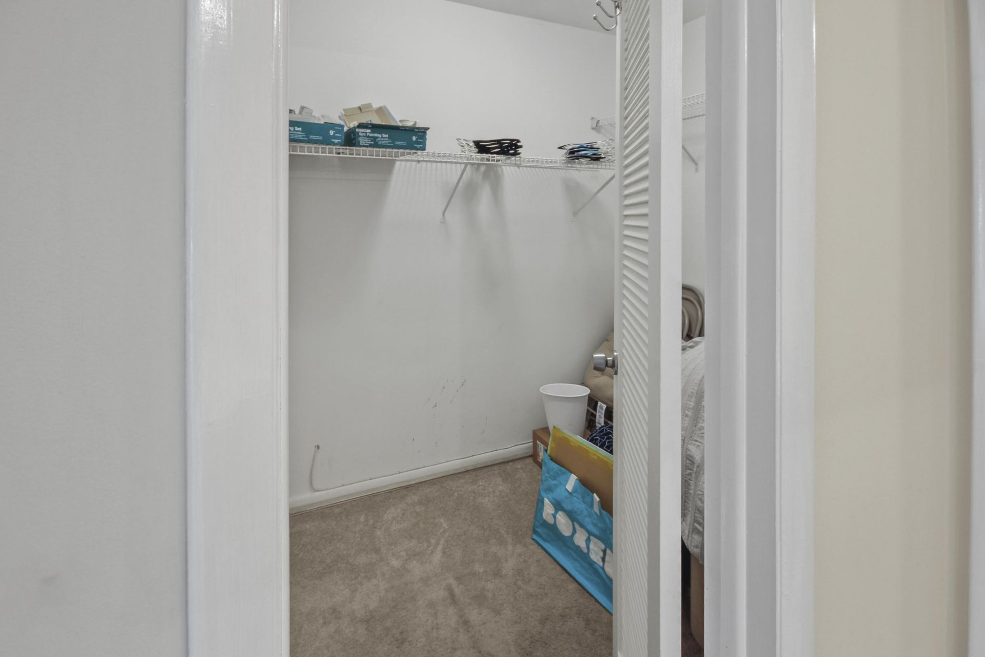 2936 Lake Shore Drive, Unit 310, Riviera Beach, FL 33404 Photo