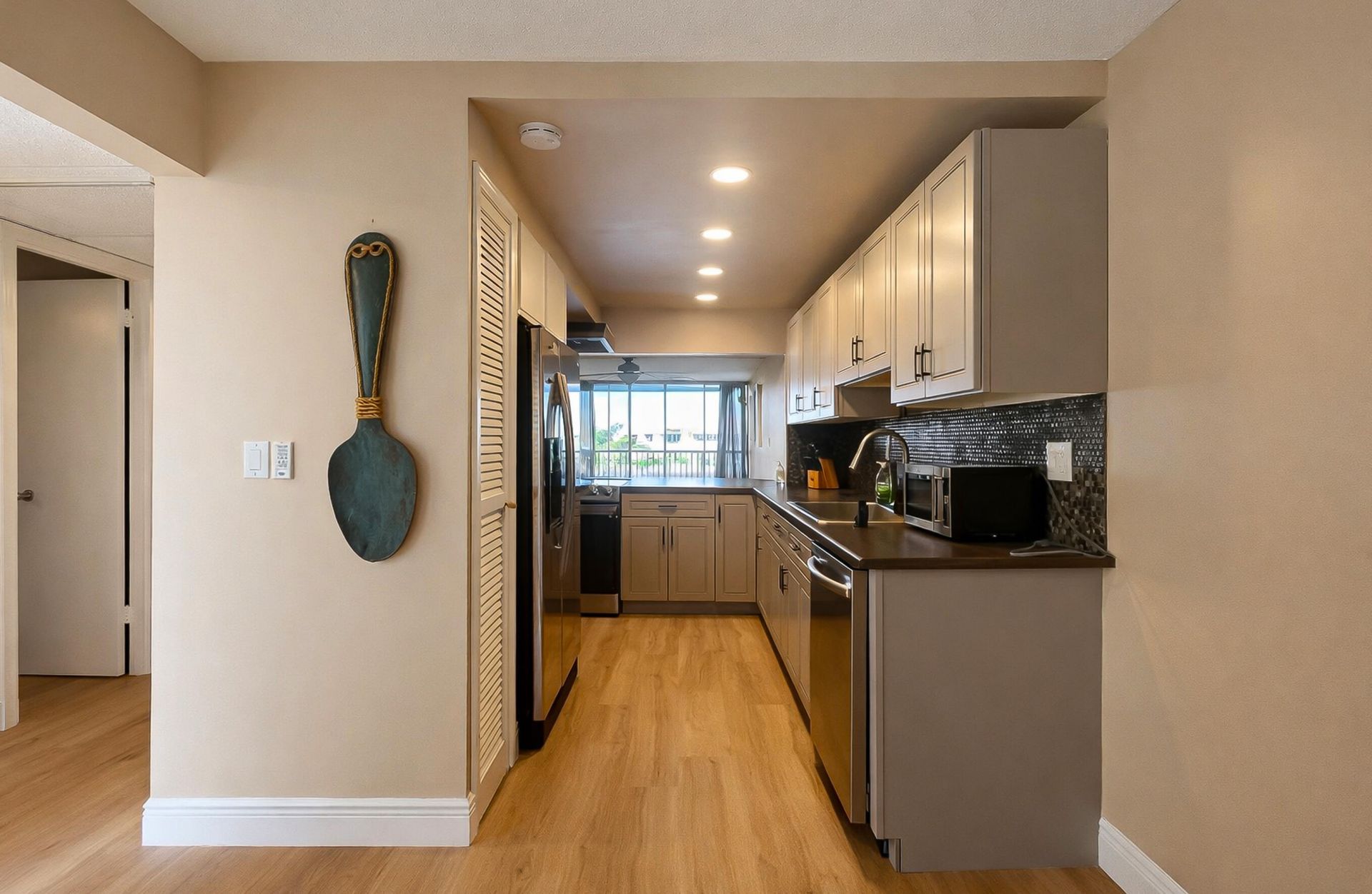 6 Royal Palm Way, Unit 310, Boca Raton, FL 33432 Photo