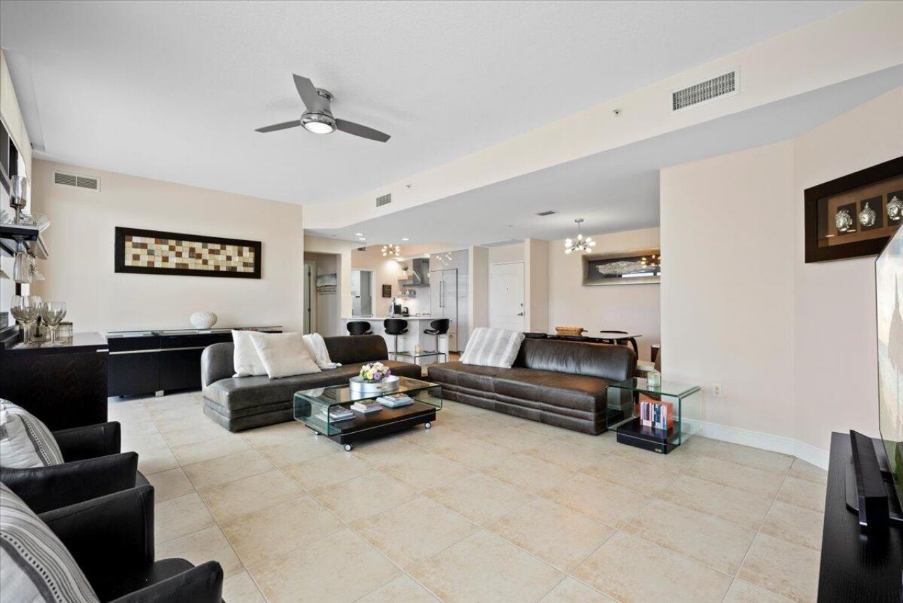 801 S Olive Avenue, Unit 1107, West Palm Beach, FL 33401 Photo