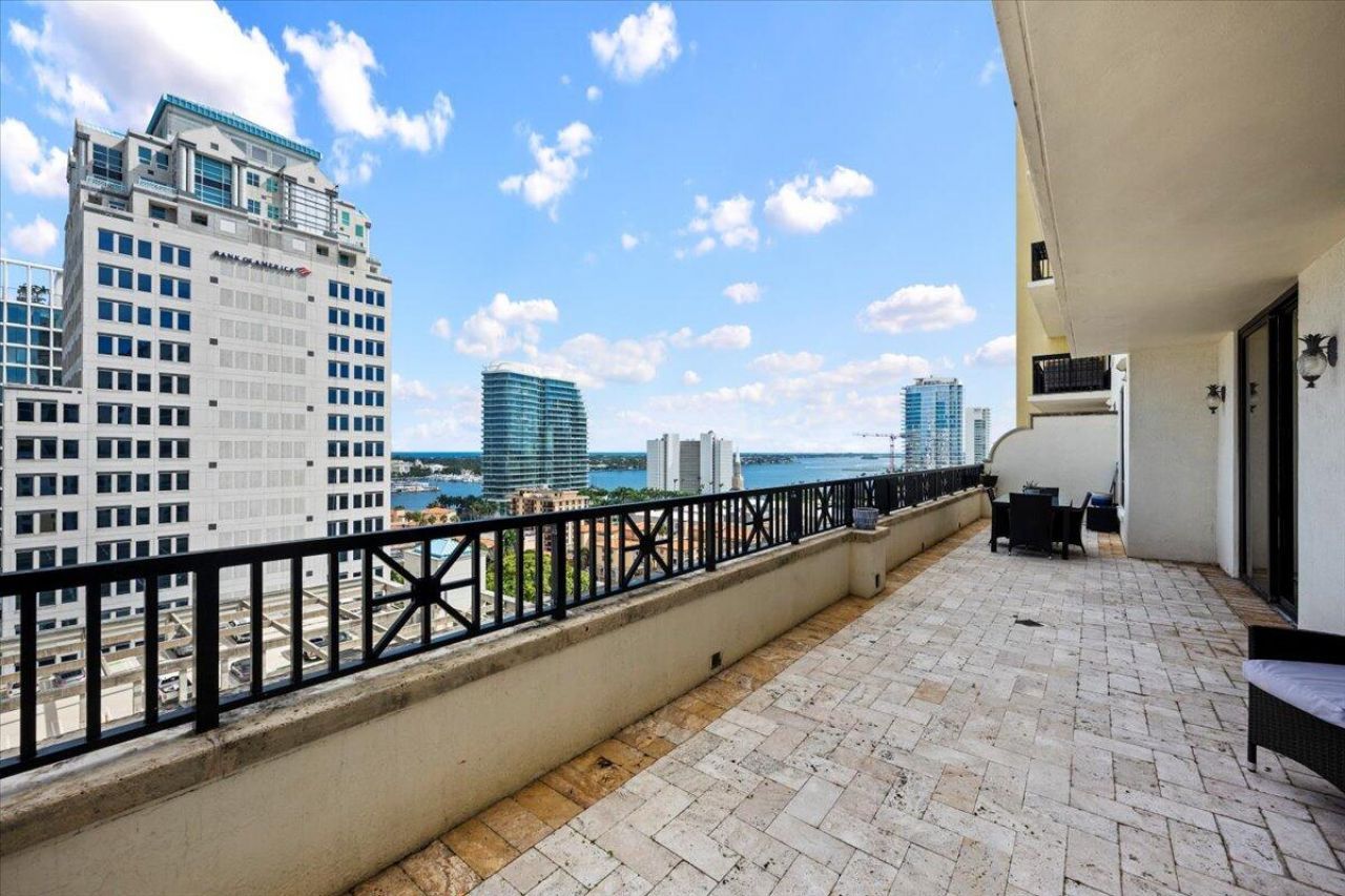 801 S Olive Avenue, Unit 1107, West Palm Beach, FL 33401 Photo