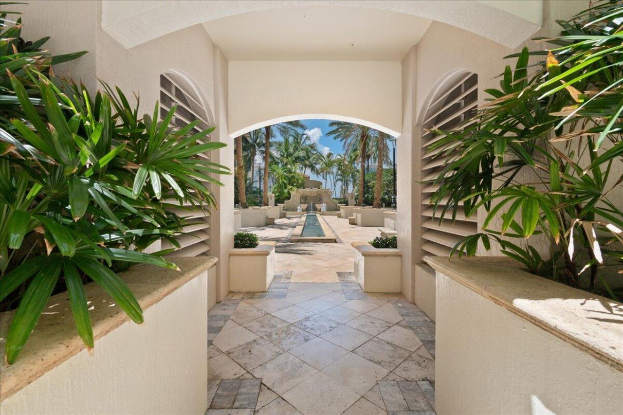 801 S Olive Avenue, Unit 1107, West Palm Beach, FL 33401 Photo