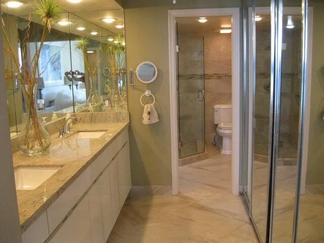 1057 Hillsboro Mile, Unit 921, Hillsboro Beach, FL 33062 Photo