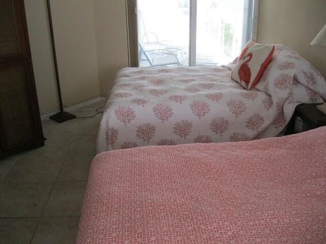 1057 Hillsboro Mile, Unit 921, Hillsboro Beach, FL 33062 Photo