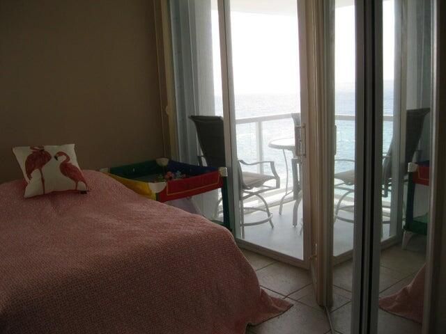 1057 Hillsboro Mile, Unit 921, Hillsboro Beach, FL 33062 Photo
