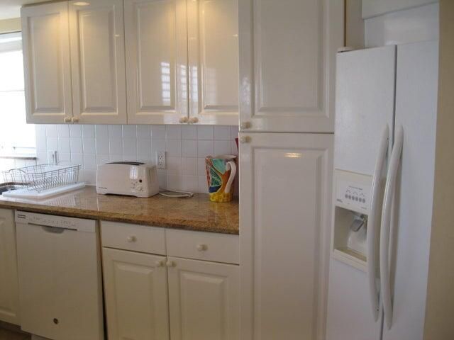 1057 Hillsboro Mile, Unit 921, Hillsboro Beach, FL 33062 Photo
