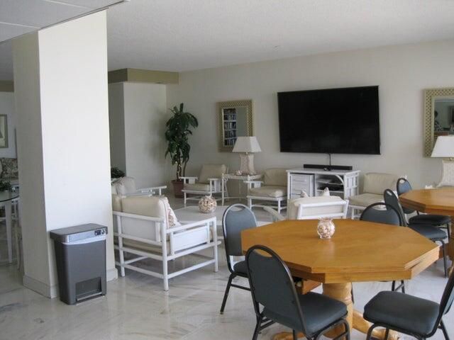 1057 Hillsboro Mile, Unit 921, Hillsboro Beach, FL 33062 Photo
