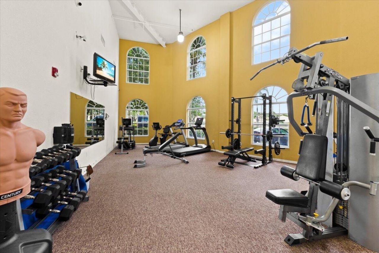 1620 Presidential Way, Unit 504, West Palm Beach, FL 33401 Photo