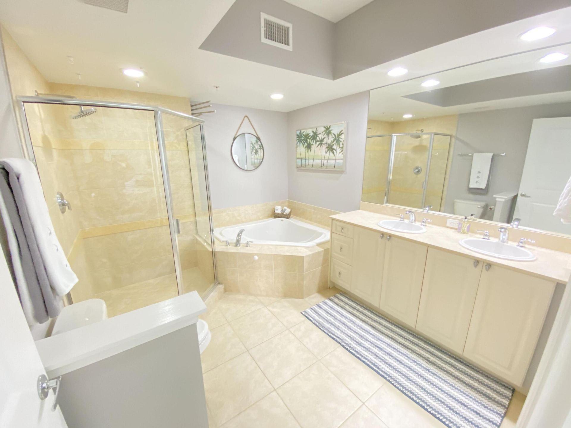 215 NW Flagler, Unit 202, Stuart, FL 34994 Photo