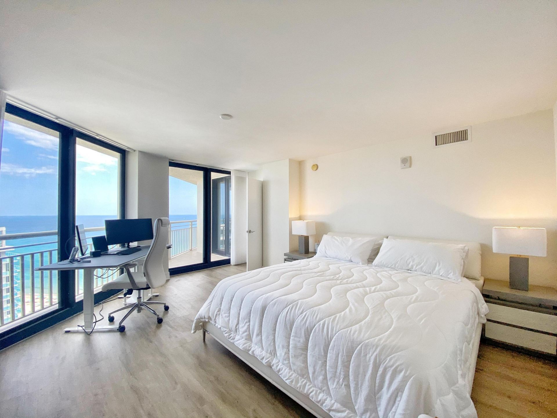 3000 N Ocean Drive, Unit 28-A, Singer Island, FL 33404 Photo