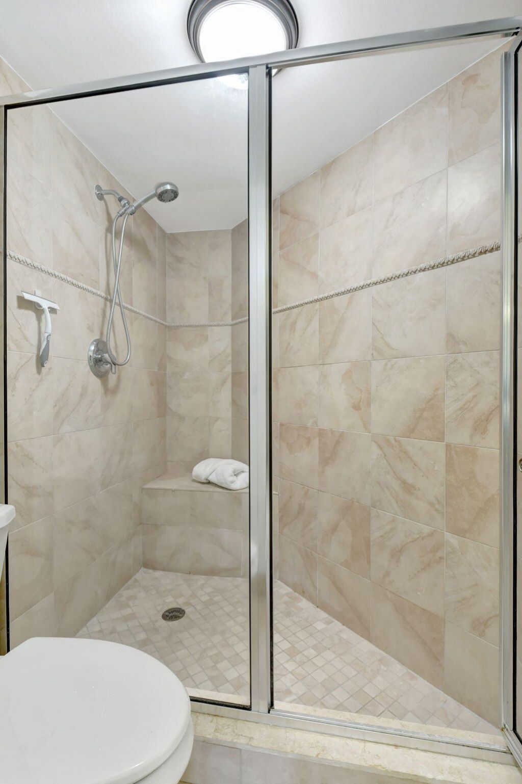 600 Egret Circle, Unit 7105, Delray Beach, FL 33444 Photo
