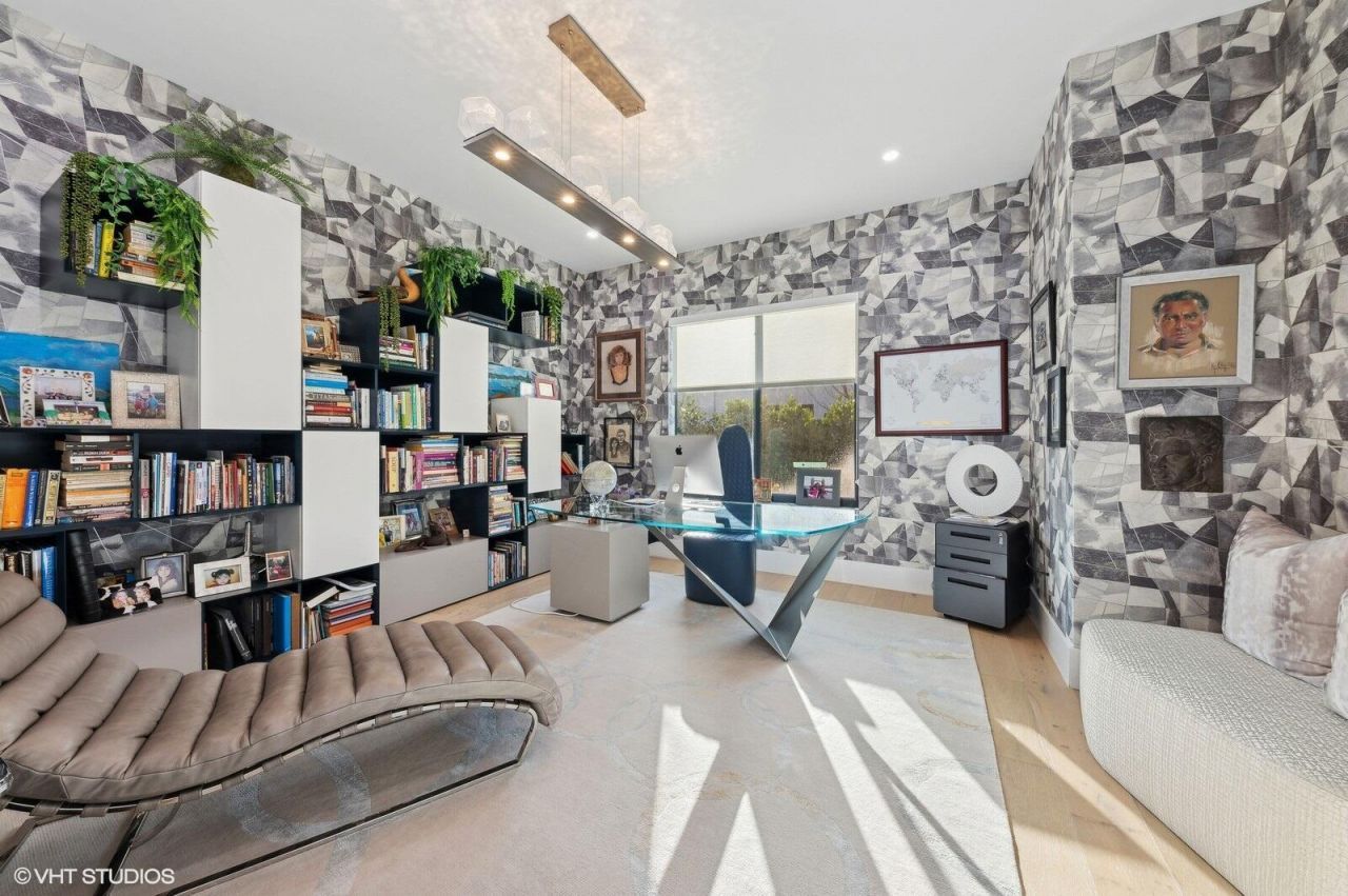 8533 N Native Dancer Road, Palm Beach Gardens, FL 33418 Photo