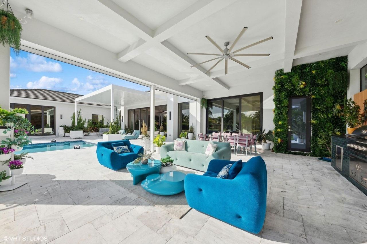 8533 N Native Dancer Road, Palm Beach Gardens, FL 33418 Photo