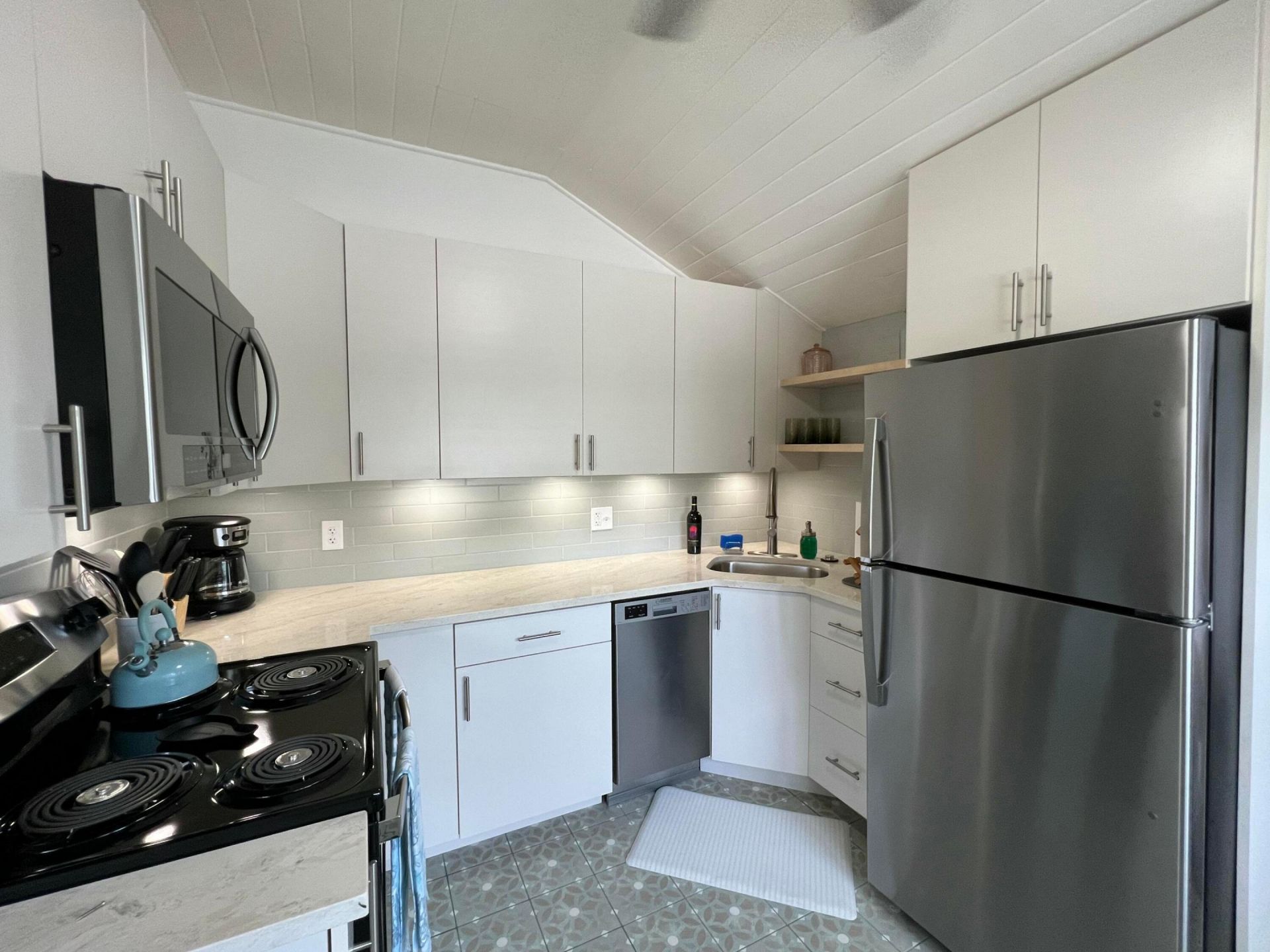 631 N C Street, Lake Worth Beach, FL 33460 Photo