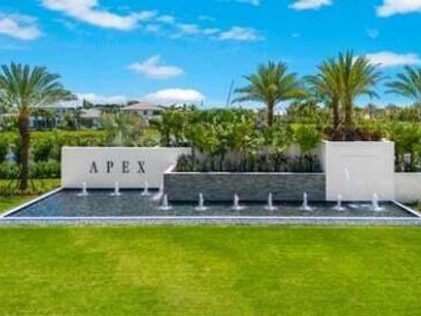 9937 Migration Point, Palm Beach Gardens, FL 33412