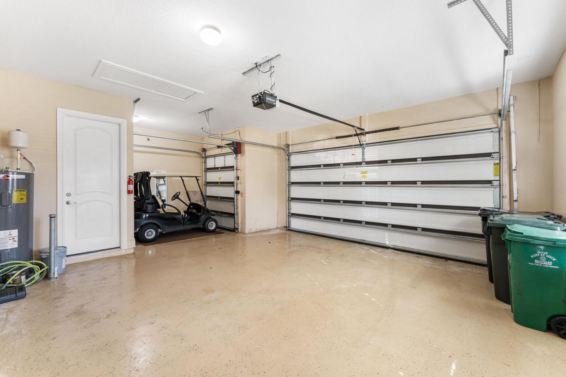 191 SE Calmo Circle, Port Saint Lucie, FL 34984 Photo