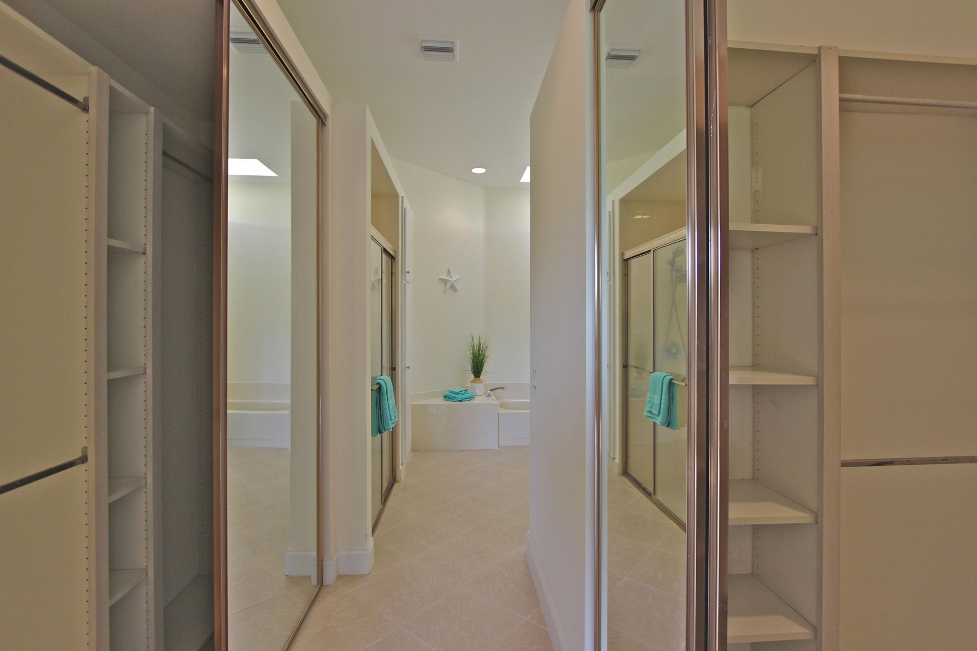 200 S Hampton Drive, Jupiter, FL 33458 Photo