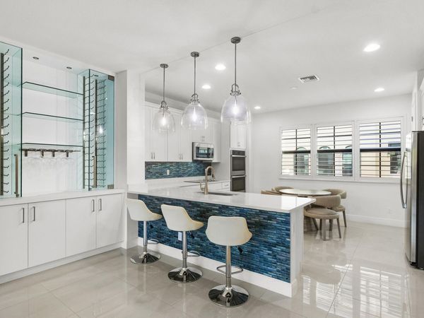 613 Windward Circle N, Boynton Beach, FL 33435