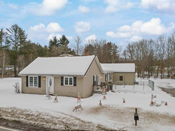 129 New Boston Road, Goffstown, NH 03045
