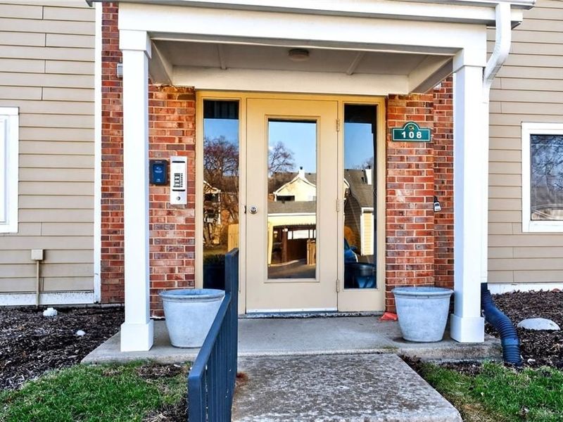 108 Mallard Glen Drive, Unit 3, Dayton, OH 45458 Photo 2