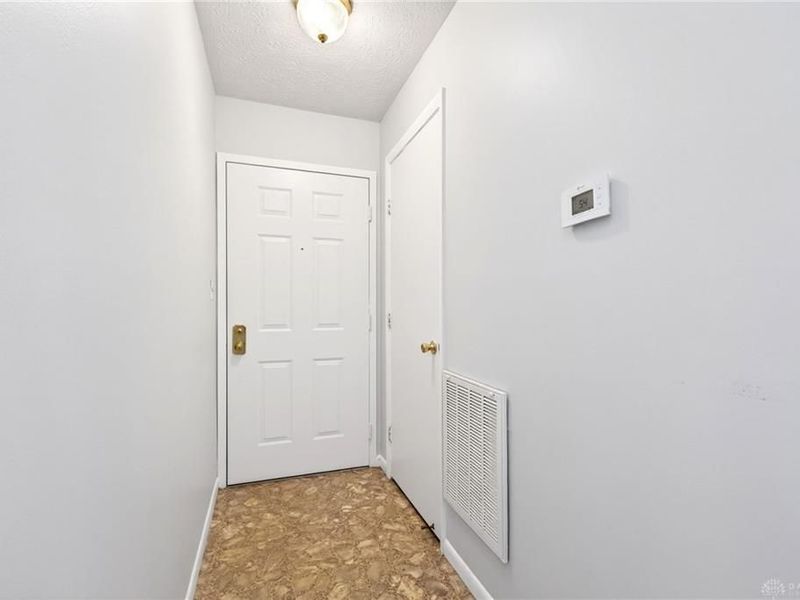 108 Mallard Glen Drive, Unit 3, Dayton, OH 45458 Photo 5