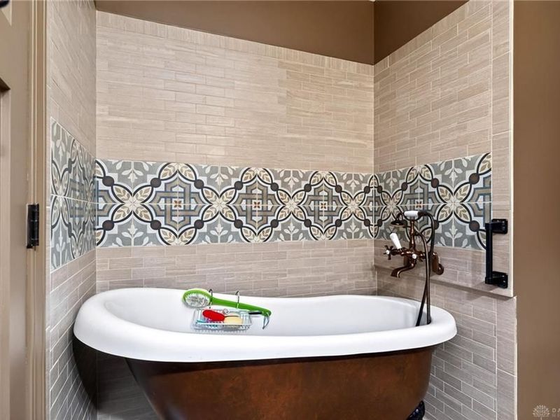 619 Rohrer Drive, Tipp City, OH 45371 Photo 21