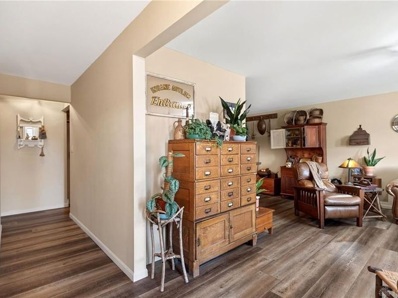 619 Rohrer Drive, Tipp City, OH 45371 Photo 5