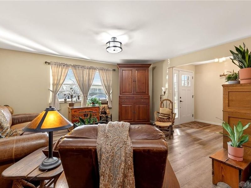 619 Rohrer Drive, Tipp City, OH 45371 Photo 8