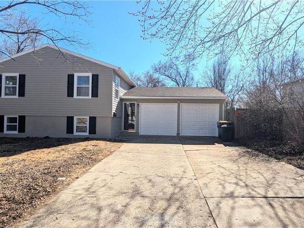 8641 E 97th Terrace, Kansas City, MO 64134