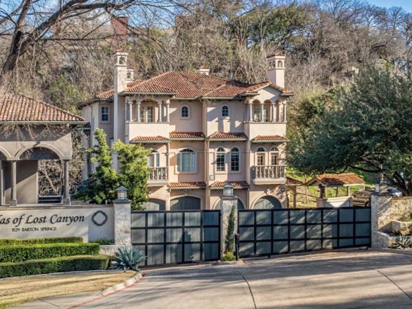 1529 Barton Springs RD, Unit 2, Austin, TX 78704
