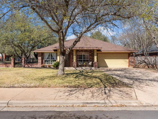 1211 Sugarberry DR, Cedar Park, TX 78613