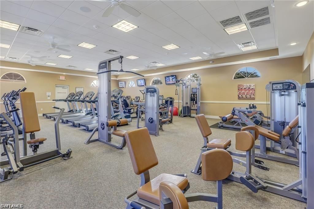 6820 Sterling Greens Pl, Unit 401, Naples, FL 34104 Photo