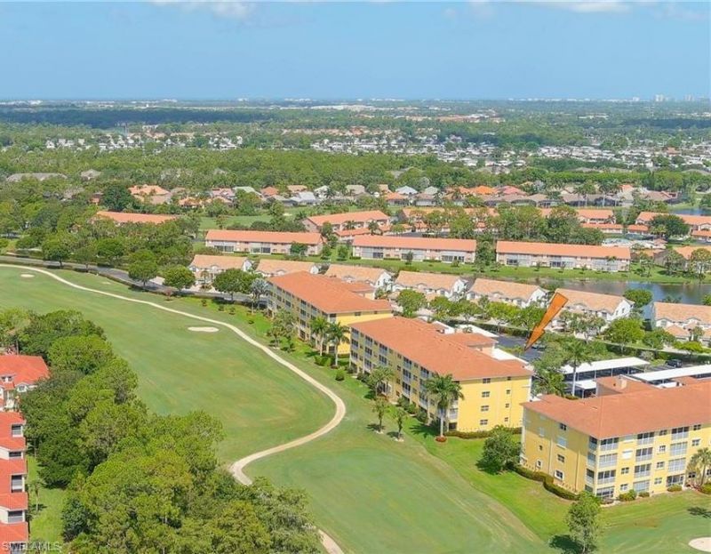 6820 Sterling Greens Pl, Unit 401, Naples, FL 34104 Photo