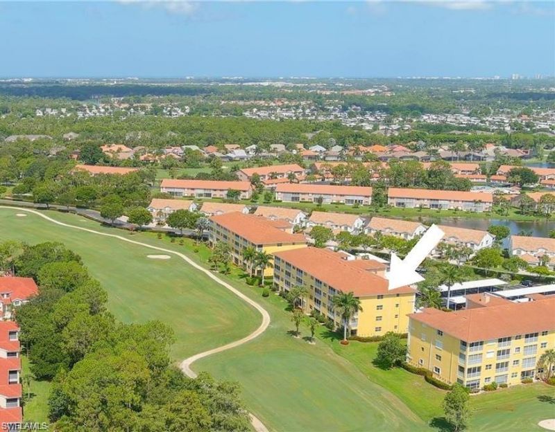 6820 Sterling Greens Pl, Unit 401, Naples, FL 34104 Photo