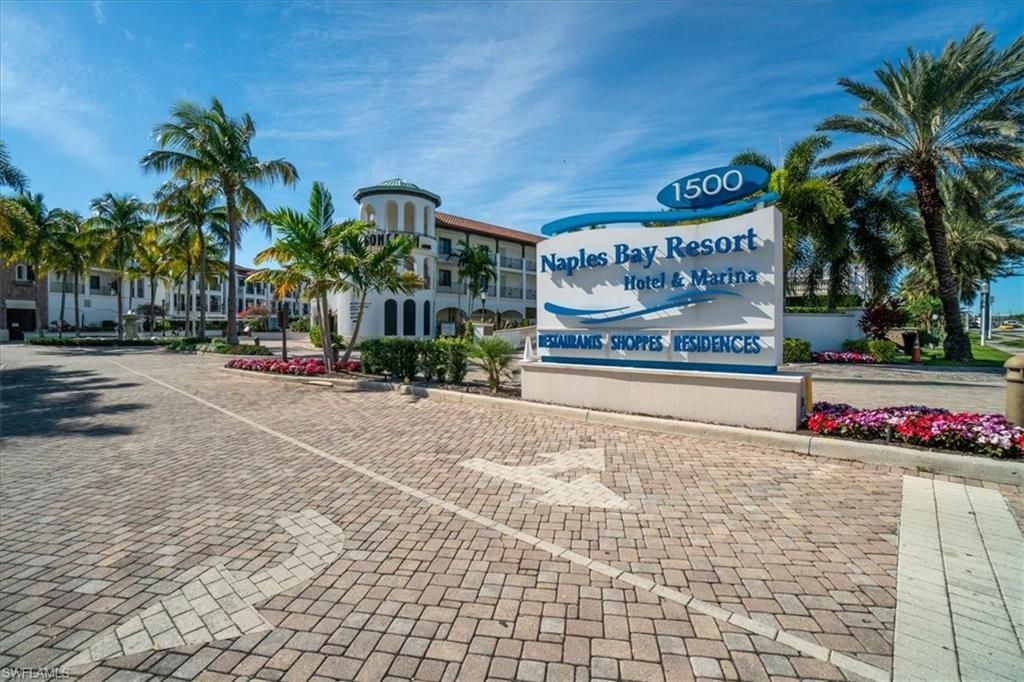 965 Sandpiper St , Unit J107, Naples, FL 34102 Photo