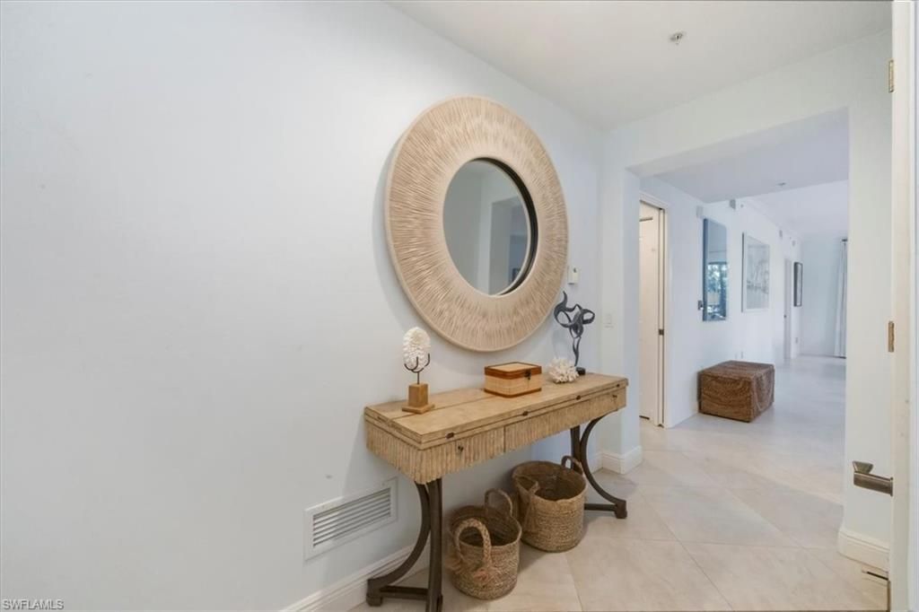 965 Sandpiper St , Unit J107, Naples, FL 34102 Photo