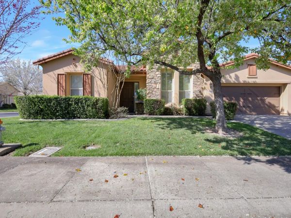2661 Ingleton Ln, Sacramento, CA 95835
