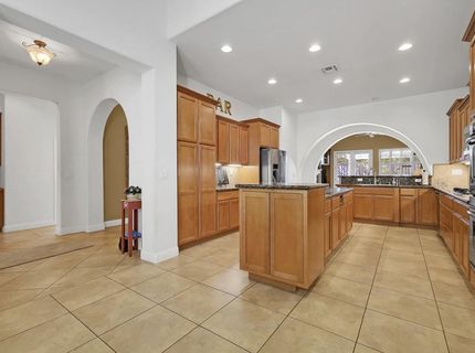 2661 Ingleton Ln, Sacramento, CA 95835 Photo