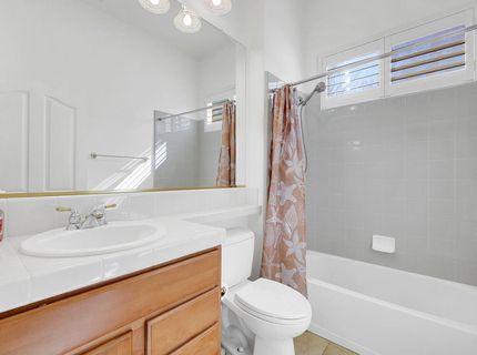 2661 Ingleton Ln, Sacramento, CA 95835 Photo