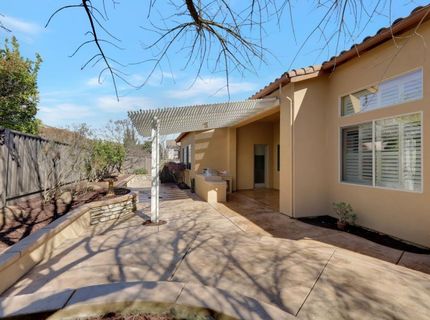 2661 Ingleton Ln, Sacramento, CA 95835 Photo