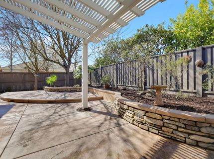 2661 Ingleton Ln, Sacramento, CA 95835 Photo