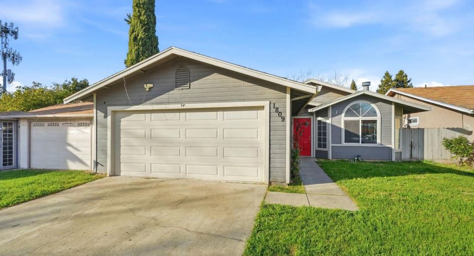 1809 Taos Ct, Modesto, CA 95351 Photo