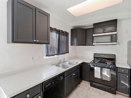 1809 Taos Ct, Modesto, CA 95351 Photo