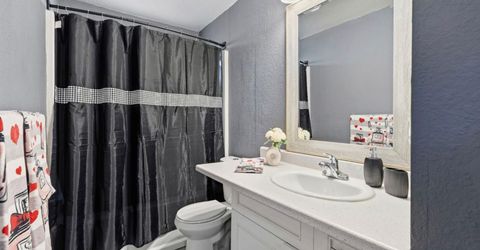 1809 Taos Ct, Modesto, CA 95351 Photo