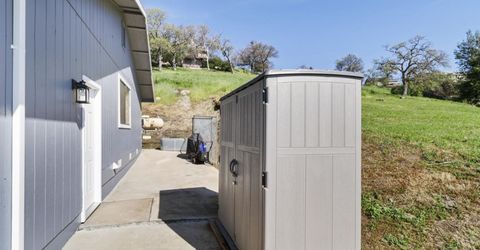 3735 Lakeview Dr, Ione, CA 95640 Photo