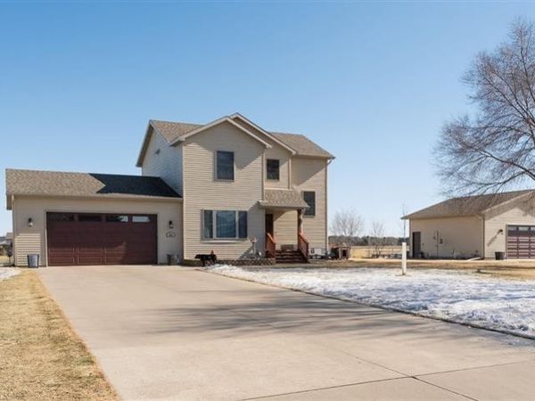 804 11th Avenue SW, Rice, MN 56367